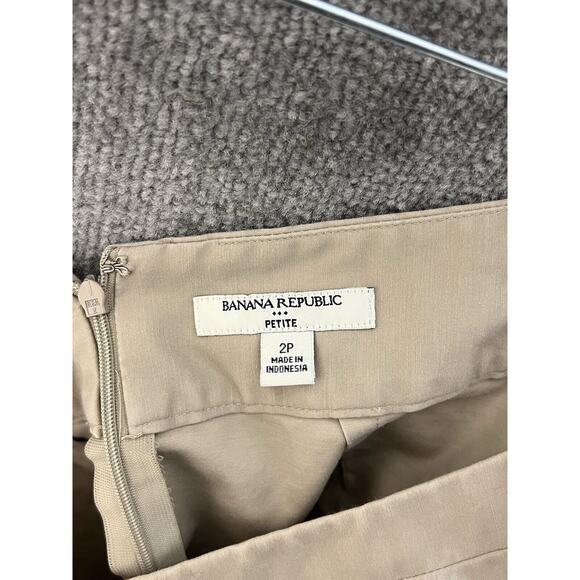 Banana Republic Straight Pencil Skirt Womens Size 2 Petite 2P Beige Pockets Vent - Picture 3 of 7
